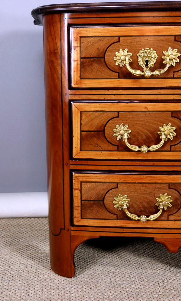 Commode De Style Louis XIV Du XXème Siècle