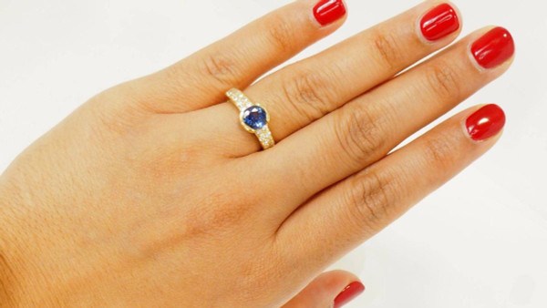 Bague En Or Jaune, Saphir De Ceylan Et Diamants