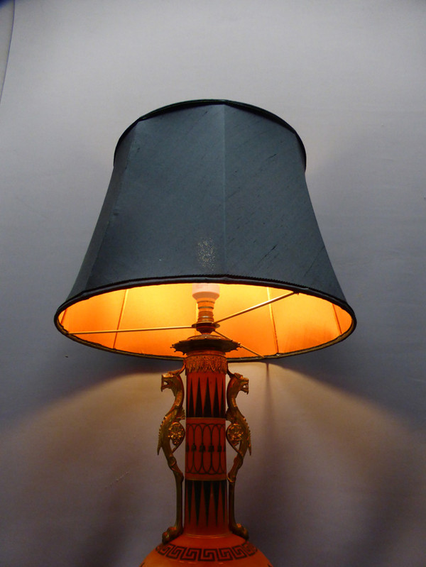 NIII Porcelain Lamp