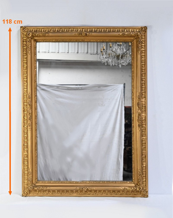 Important Mirror in Golden Wood - 1st part of the 19th century