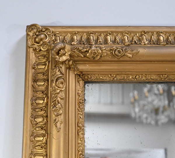 Important Mirror in Golden Wood - 1st part of the 19th century