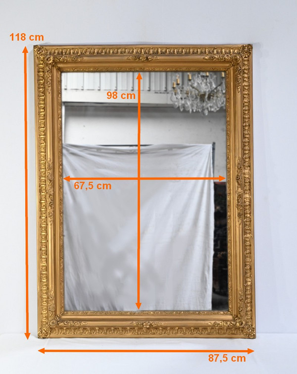Important Mirror in Golden Wood - 1st part of the 19th century