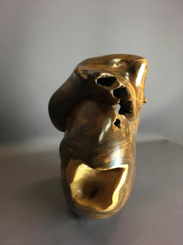 Scultura in legno, firmata "couradin