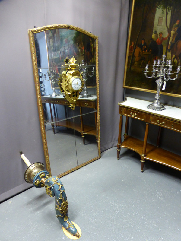 Important Mirror With Cartel, Louis XVI Period