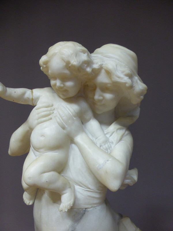 Alabaster-Statue