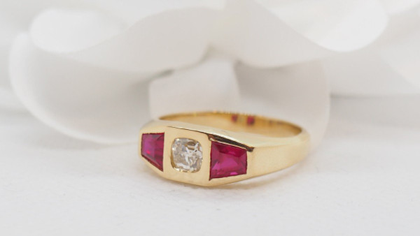 Bague En Or Jaune, Diamant Et Rubis