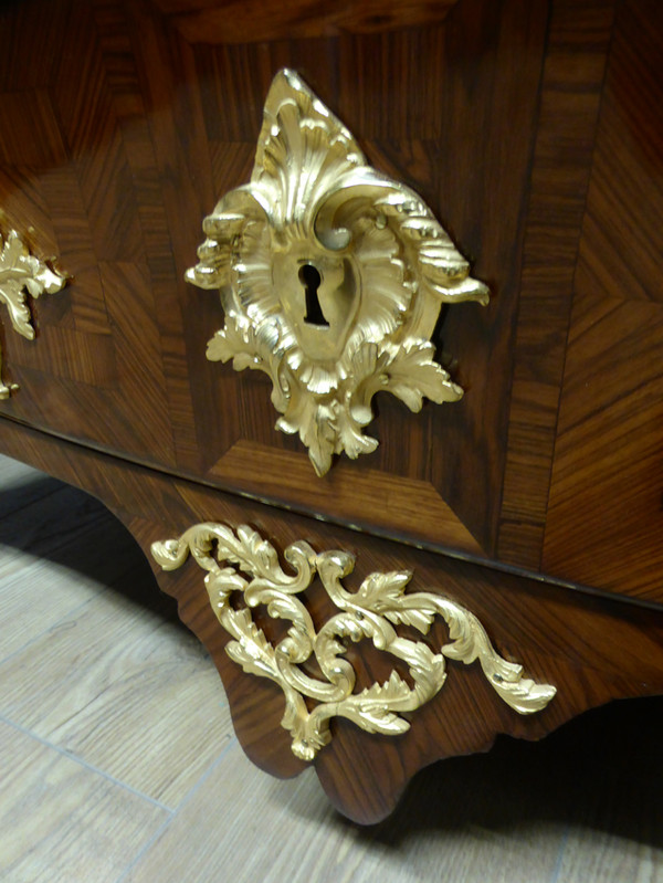 Kommode Grab Louis XV Intarsien XVIII