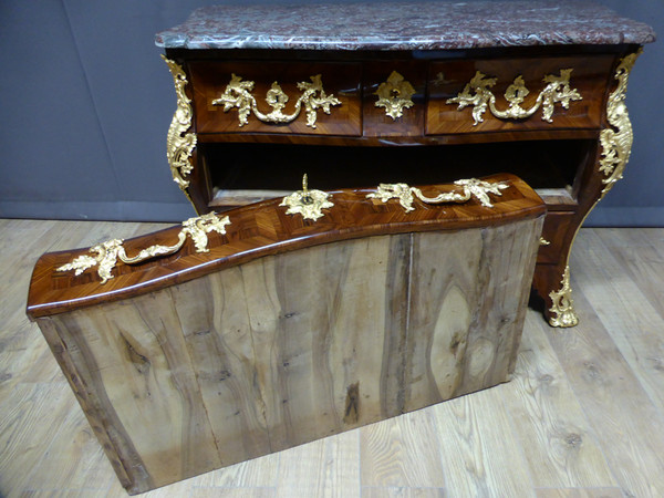 Kommode Grab Louis XV Intarsien XVIII