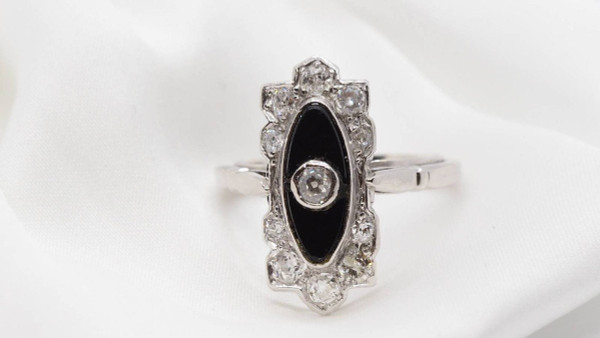 Anello Art Déco In Platino, Onice E Diamanti