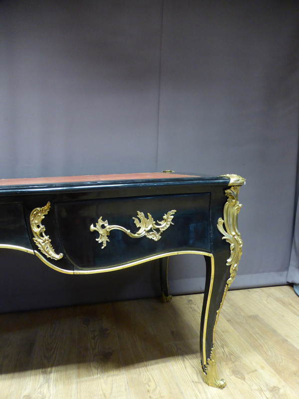 Grand Bureau Style Louis XV