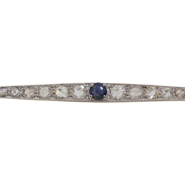 Barrette Brooch In Platinum Set With Sapphire And Diamonds