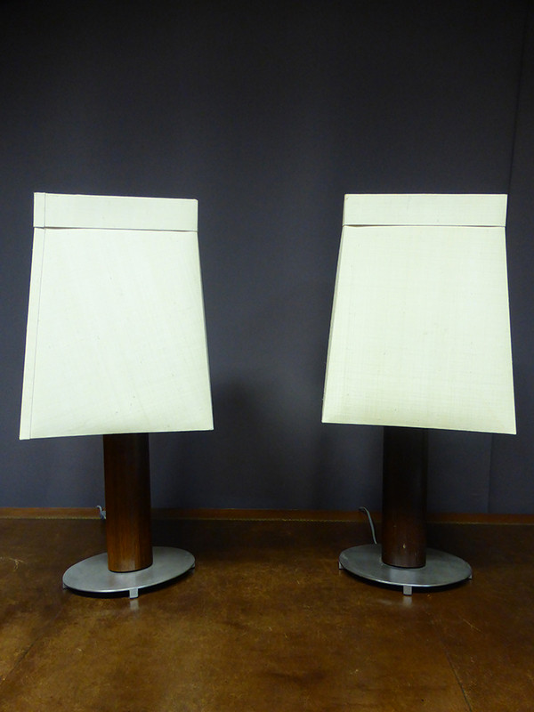 Paar XX Lampen