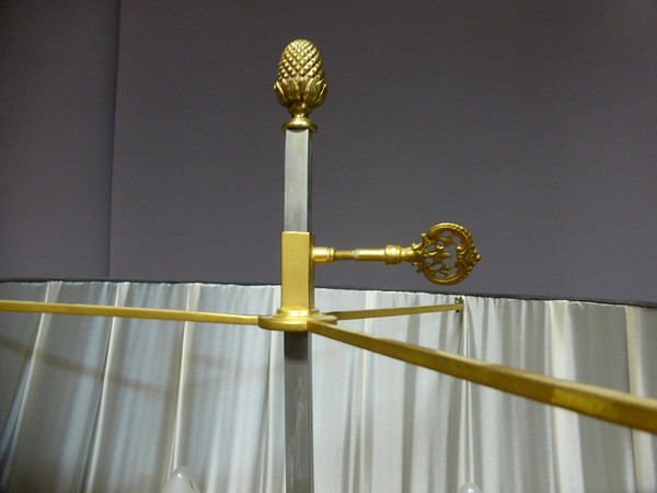 Lampada Bouillotte grande in bronzo dorato (0,90 m)