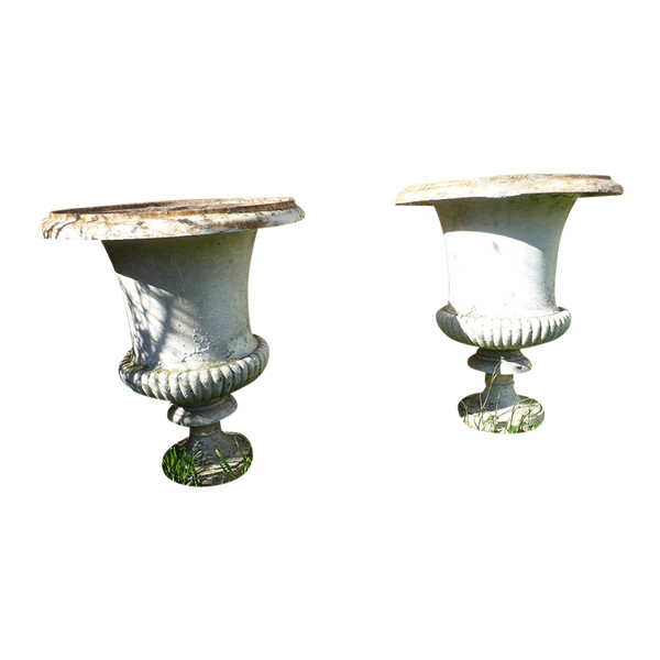 Pair Of Medici Vases In Cast Iron XIX