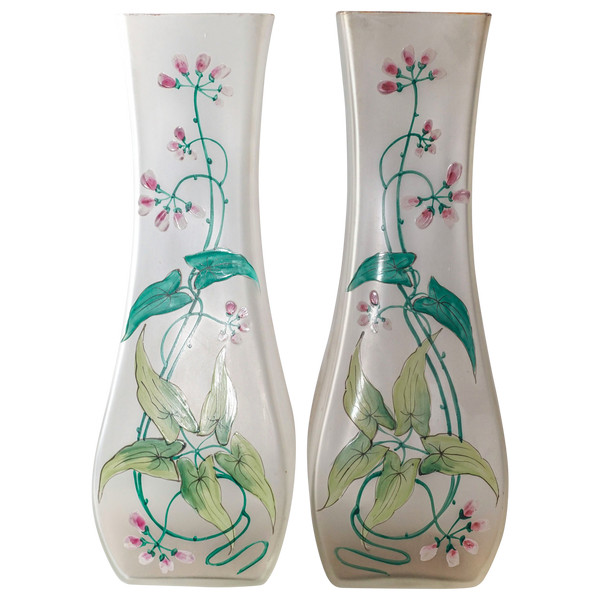 Paire de vases art déco