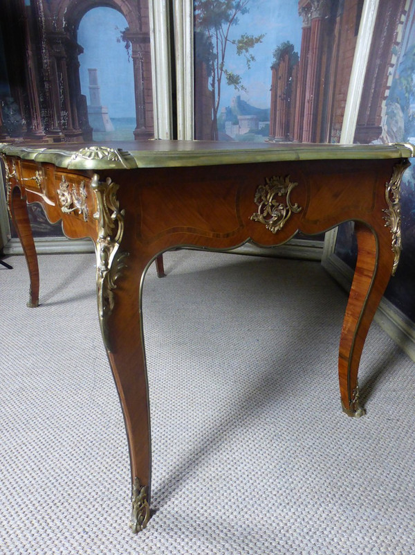 Bureau Louis XV En Marqueterie