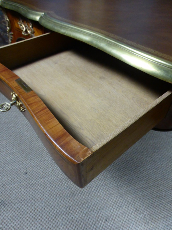 Bureau Louis XV En Marqueterie