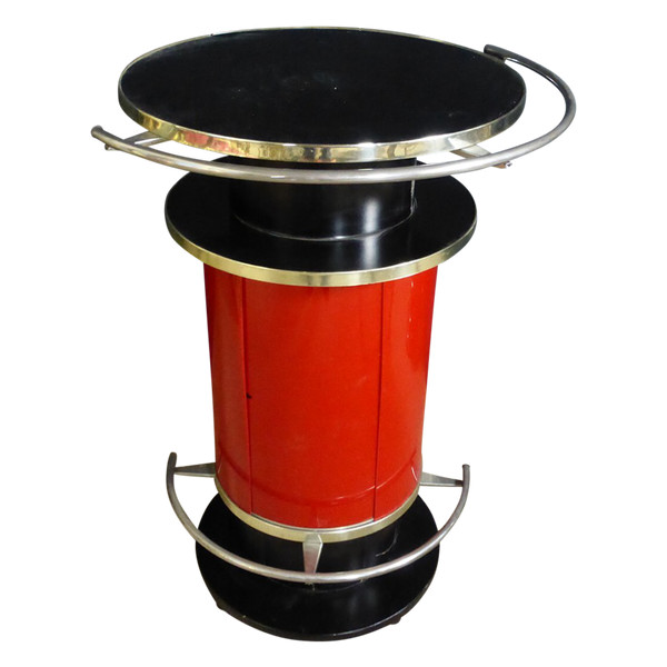 Bar Vintage Et Son Tabouret