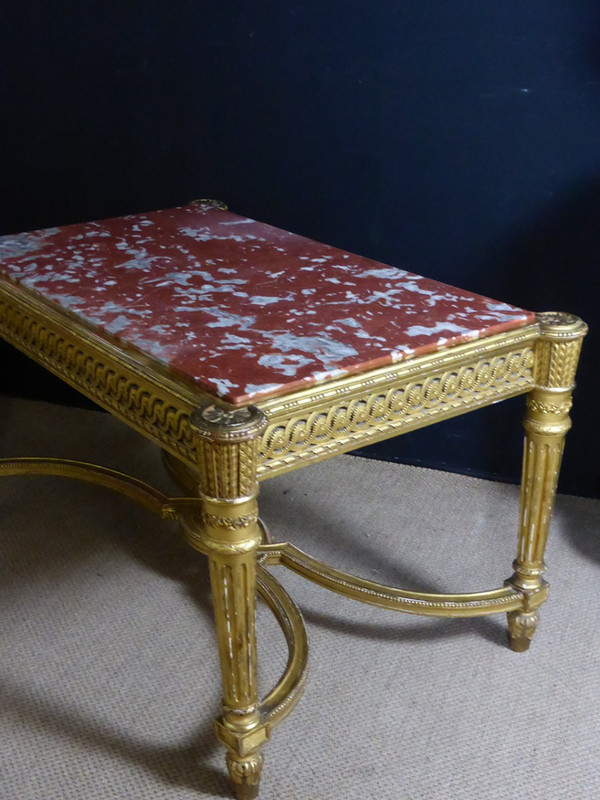 Table De Milieu En Bois Dore
