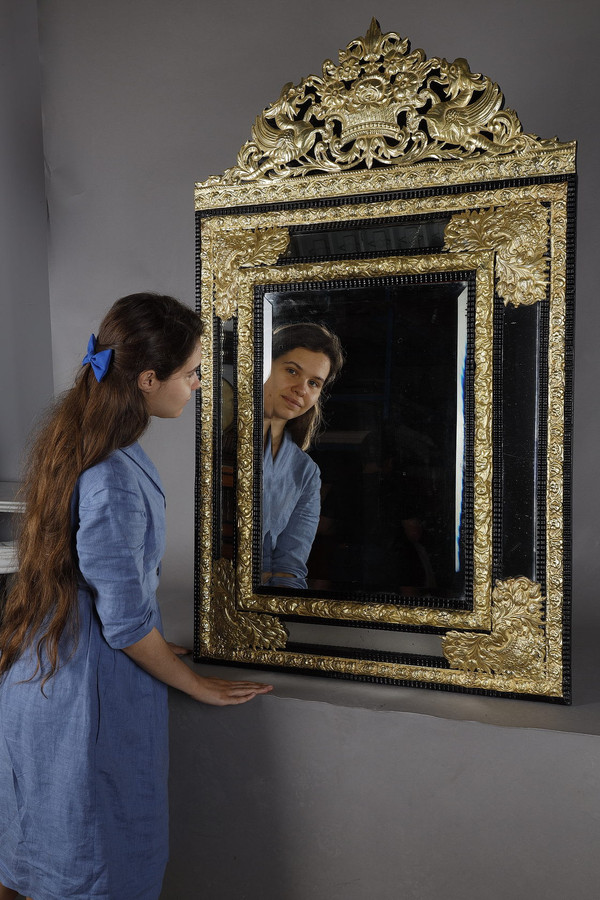 Improtant miroir à parecloses de style Louis XIV