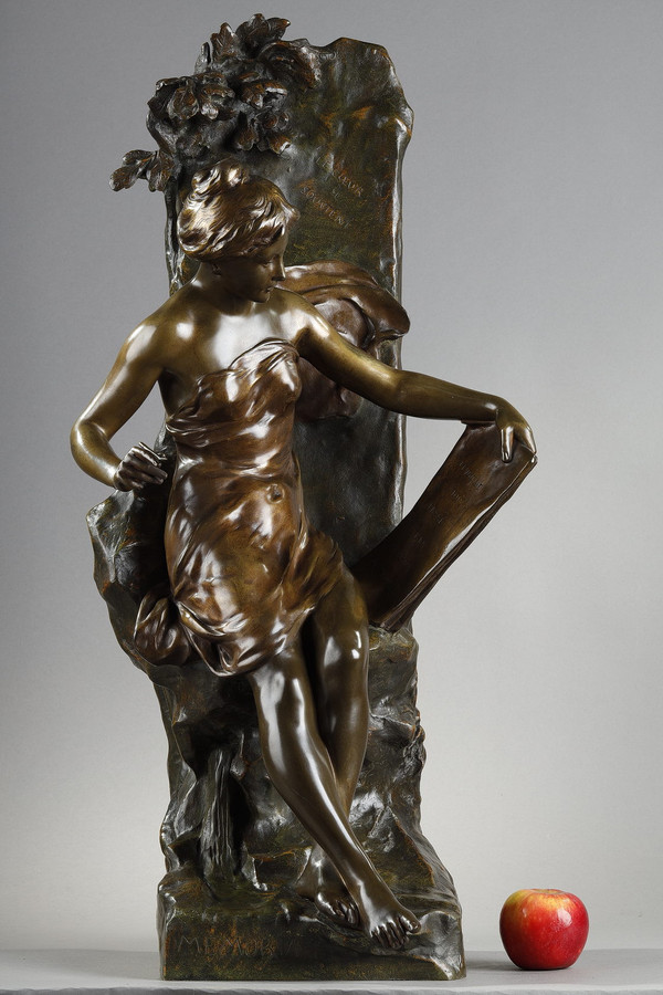 Scultura "Memoria" in bronzo patinato, firmata Emile Louis Picault, fine XIX secolo