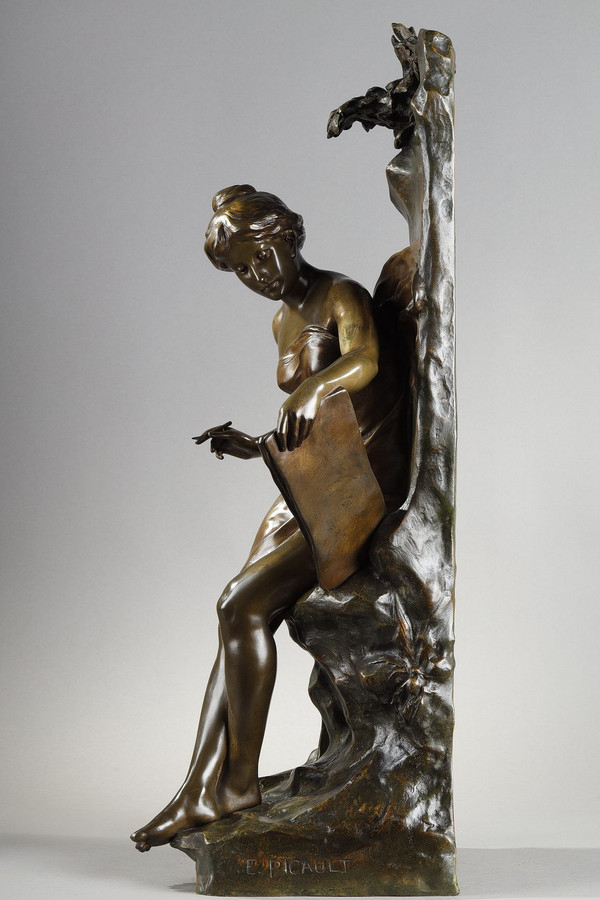 Scultura "Memoria" in bronzo patinato, firmata Emile Louis Picault, fine XIX secolo