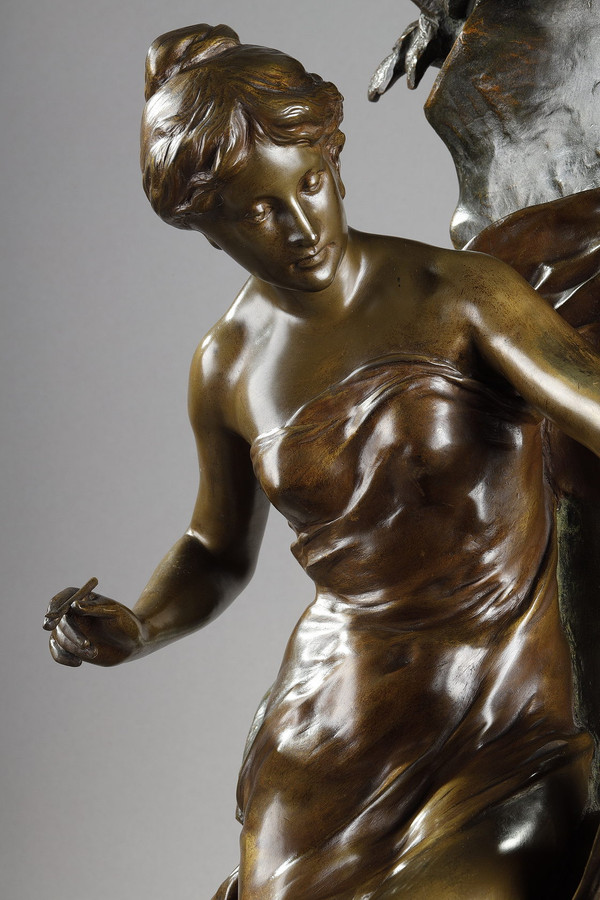 Scultura "Memoria" in bronzo patinato, firmata Emile Louis Picault, fine XIX secolo