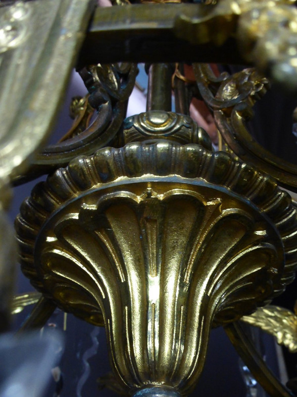 Lustre En Bronze Doré Aux Sphinges Ailés