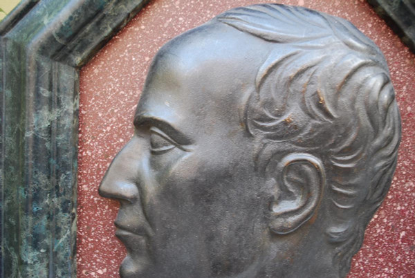 Profile D Emperor In Lead In A Frame With Pans