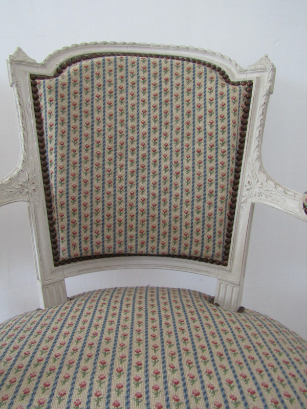 Paire de fauteuils Louis XVI