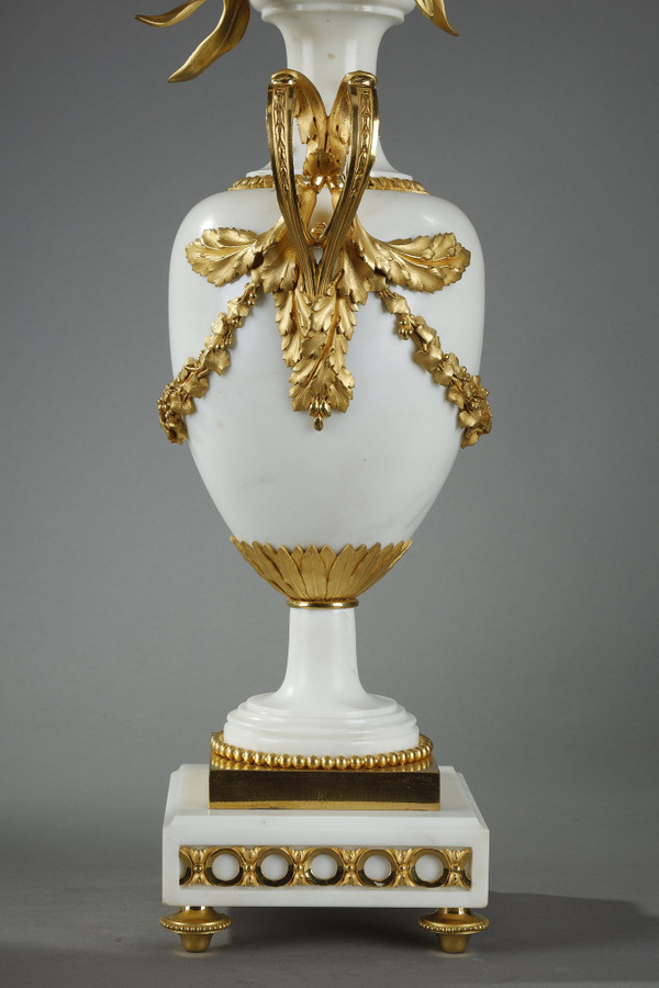 Coppia di candelabri a balaustra molto grandi, firmati Eugène HAZART