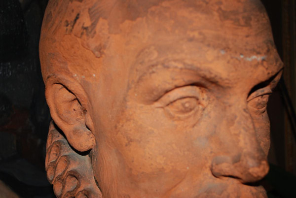 Busto in terracotta del XVII secolo, probabilmente l'ammiraglio De Coligny