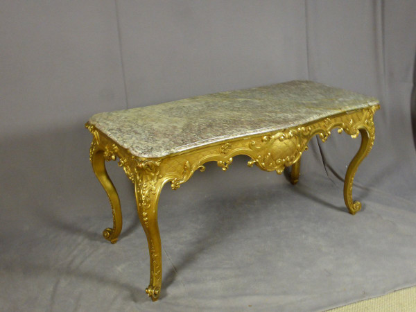 Table De Milieu En Bois Doré XIXe siècle