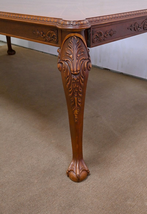 Important Rectangular Table, Chippendale Style, England - Mid-20th Century