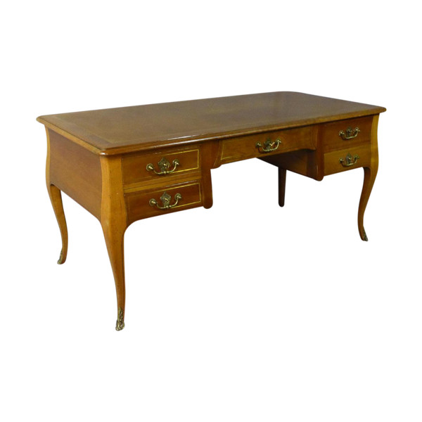 Schreibtisch im Louis XV-Stil