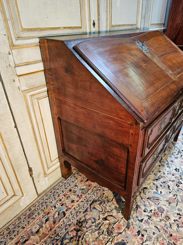 Scriban 18th in cherrywood from the Louis XVI period