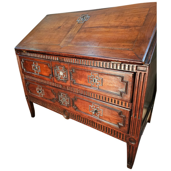 Scriban 18th in cherrywood from the Louis XVI period