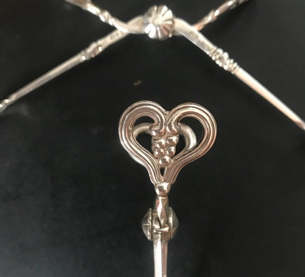 Coppia di pinze da zucchero intorno al 1920, firmate Georg JENSEN