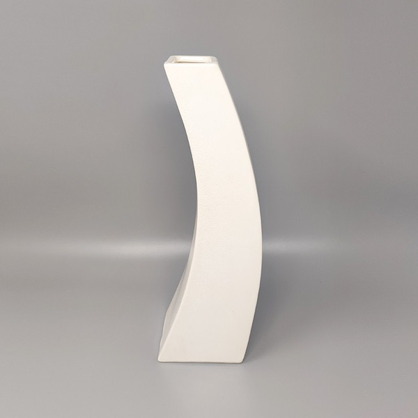 1970 Beautiful Space Age white ceramic vase by Franco Pozzi. Made in Italy