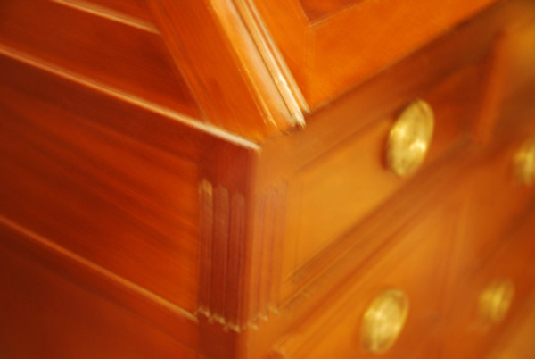 Commode scriban En Acajou Travail Nantais époque Louis XVI