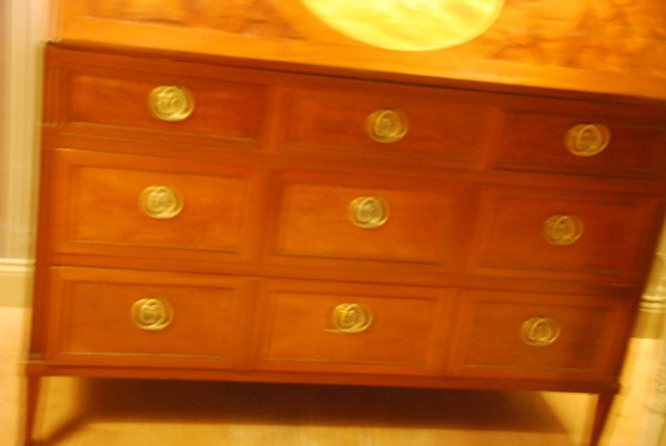 Commode scriban En Acajou Travail Nantais époque Louis XVI