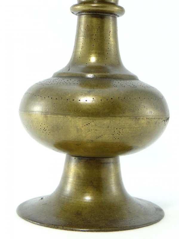 India, metà del XX secolo, Vaso in bronzo.