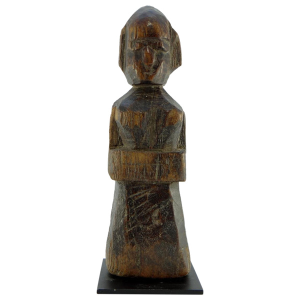 India, XIX secolo o prima, statuetta di divinità in legno intagliato.