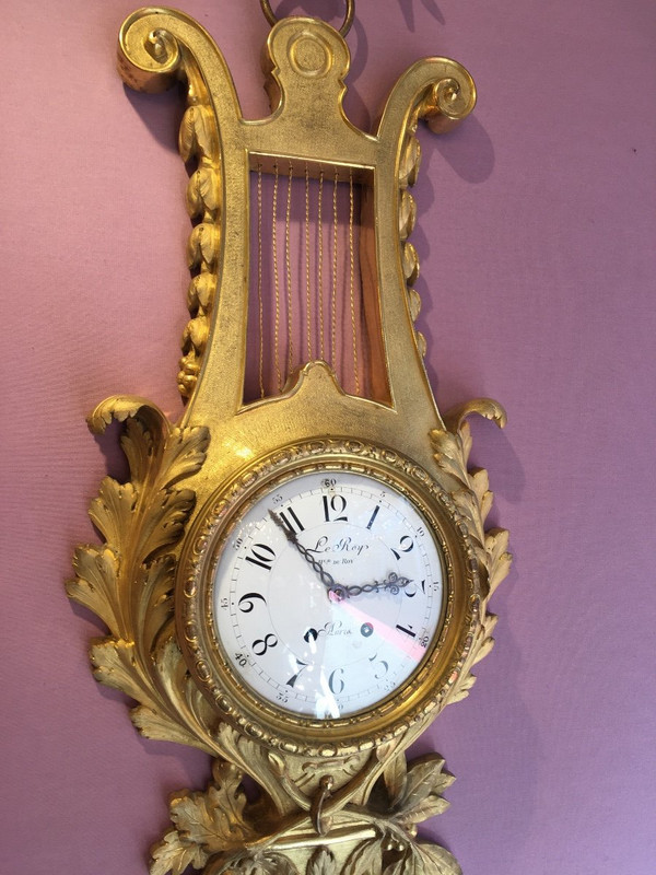 Lyra-Kartell Aus der Zeit von Louis XVI