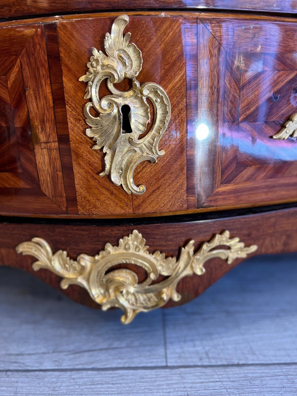Commode Estampillée I C Saunier, Bronzes Au C Couronné