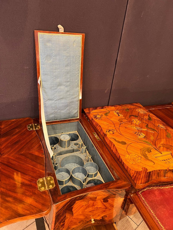 Coiffeuse D’époque Louis XV Estampillée D.genty