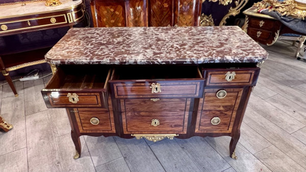 Commode époque Transition Louis XV / Louis XVI