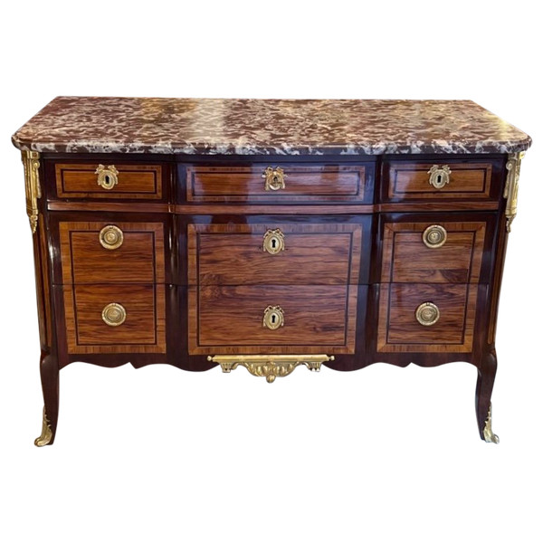 Commode époque Transition Louis XV / Louis XVI