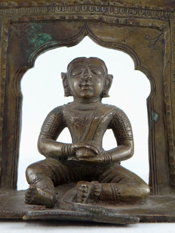 India, 19th Century, Small Bronze Hindu Altar Representing A Divinity.