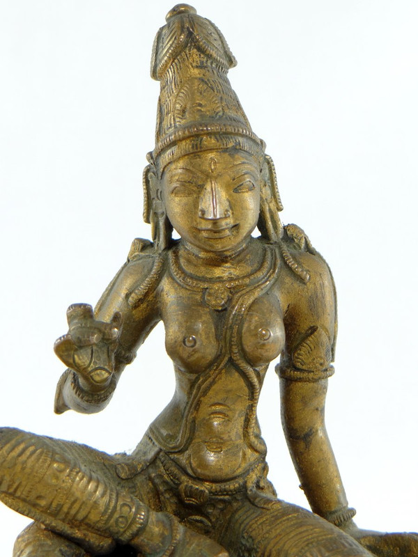 India, inizio XX secolo, scultura in bronzo di Parvati.